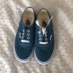 Vans kids classic shoe